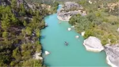 Göksu Irmağında rafting keyfi Göksu Irmağında rafting keyfi