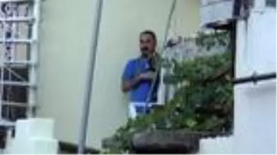 Husumetlisini vurup intihara kalkıştı, özel harekat polisinin operasyonuyla yakalandı Husumetlisini vurup intihara kalkıştı, özel harekat polisinin operasyonuyla yakalandı