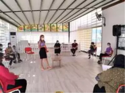 Tarsus'ta Kadın Yaşam Dayanışma Merkezi'nde tanıtım günleri başladı Tarsus'ta Kadın Yaşam Dayanışma Merkezi'nde tanıtım günleri başladı