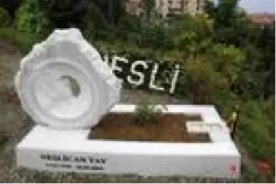 Kanserle mücadelenin simgesi Neslican, 1'inci ölüm yıl dönümünde anıldı Kanserle mücadelenin simgesi Neslican, 1'inci ölüm yıl dönümünde anıldı