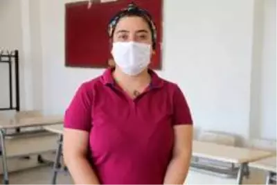 Köy okulu öğretmenlerinden örnek davranış Köy okulu öğretmenlerinden örnek davranış