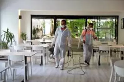 Muratpaşa Belediyesinden, virüse karşı 5 milyon 418 bin 500 litre karışım Muratpaşa Belediyesinden, virüse karşı 5 milyon 418 bin 500 litre karışım