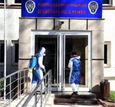 Muratpaşa Belediyesinden, virüse karşı 5 milyon 418 bin 500 litre karışım Muratpaşa Belediyesinden, virüse karşı 5 milyon 418 bin 500 litre karışım