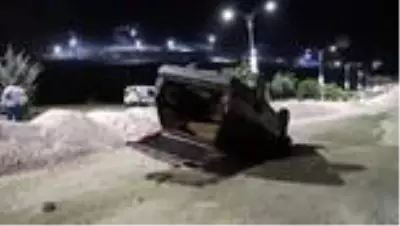 Otomobil devrildi: 1 yaralı Otomobil devrildi: 1 yaralı