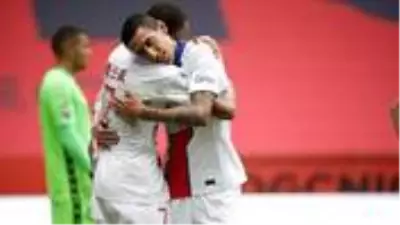 PSG, deplasmanda Nice'i 3-0 mağlup etti PSG, deplasmanda Nice'i 3-0 mağlup etti