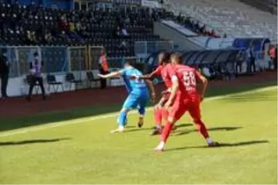 Süper Lig: BB Erzurumspor: 0 DG Sivasspor: 0 (İlk yarı)