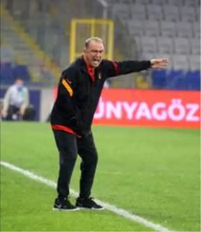 Galatasaray ligde 2'de 2 yaptı