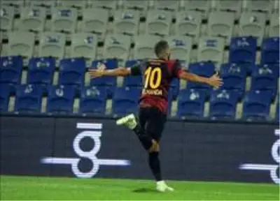 Galatasaray ligde 2'de 2 yaptı