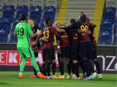 Galatasaray ligde 2'de 2 yaptı