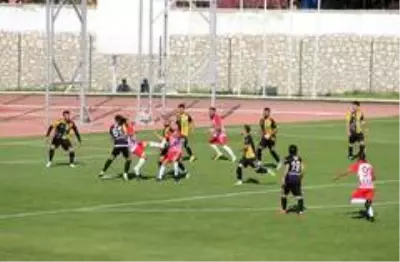 TFF 3. Lig: Karaman Belediyespor: 1 Tekirdağspor: 1 TFF 3. Lig: Karaman Belediyespor: 1 Tekirdağspor: 1