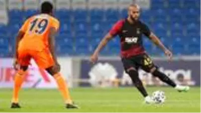 Transfer sorusuna Marcao'dan yanıt: Kulüpler konuşacak, menajerler konuşacak Transfer sorusuna Marcao'dan yanıt: Kulüpler konuşacak, menajerler konuşacak