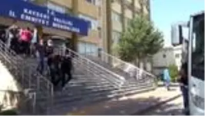 Son dakika haber: Uyuşturucu operasyonunda 9 kişi tutuklandı Son dakika haber: Uyuşturucu operasyonunda 9 kişi tutuklandı