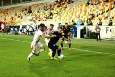 Yeni Malatyaspor'da gözler Trabzonspor maçına çevrildi Yeni Malatyaspor'da gözler Trabzonspor maçına çevrildi