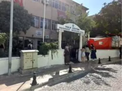 111 hizmetli ve 19 güvenlik görevlisi için mülakat yapıldı 111 hizmetli ve 19 güvenlik görevlisi için mülakat yapıldı