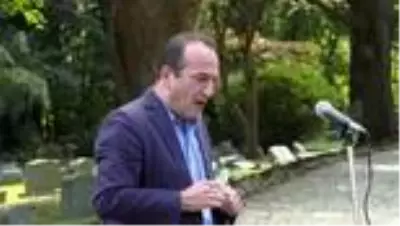 ABD'de hayatını kaybeden Osmanlı diplomatı ve eşi için anıt mezar yaptırıldı - NEW ABD'de hayatını kaybeden Osmanlı diplomatı ve eşi için anıt mezar yaptırıldı - NEW