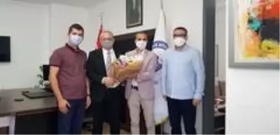ADÜ Eğitim Fakültesi'nde devir teslim töreni gerçekleşti ADÜ Eğitim Fakültesi'nde devir teslim töreni gerçekleşti