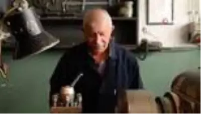 Ailesi baskı ve zulümden kaçan Kırım Türkü, 'yılın ahisi' seçildi Ailesi baskı ve zulümden kaçan Kırım Türkü, 'yılın ahisi' seçildi