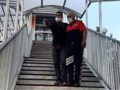 Son dakika haberleri... Doktor istediği ilacı yazmadığı için intihara kalkıştı, 'verdiğim rahatsızlık için özür dilerim'... Son dakika haberleri... Doktor istediği ilacı yazmadığı için intihara kalkıştı, 'verdiğim rahatsızlık için özür dilerim'...