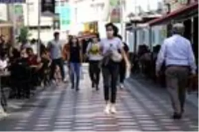 Son Dakika: Bolu'da, 3 ayda 2 bin 377 kişiye maske cezası Son Dakika: Bolu'da, 3 ayda 2 bin 377 kişiye maske cezası