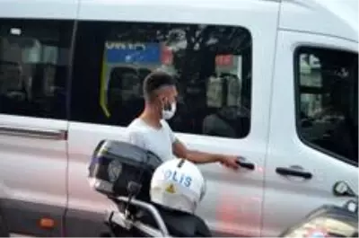 Karantinaya uymayan 3 kişi öğrenci yurduna gönderildi Karantinaya uymayan 3 kişi öğrenci yurduna gönderildi