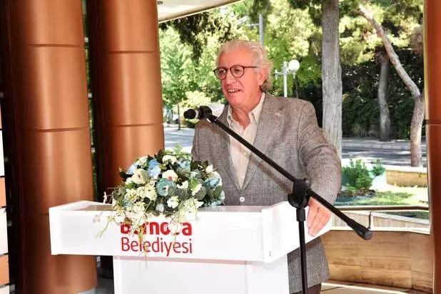 Bornova Belediyesi'nden evlenmek isteyen gençlere destek Bornova Belediyesi'nden evlenmek isteyen gençlere destek