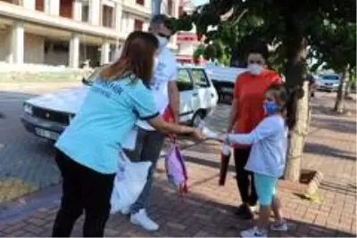 Büyükşehir Bozdoğan'da minik öğrencileri unutmadı Büyükşehir Bozdoğan'da minik öğrencileri unutmadı