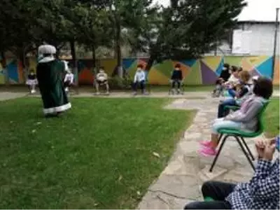 Son dakika haberi! Çocuk kahramanları, çocuklara salgından korunmayı öğretti Son dakika haberi! Çocuk kahramanları, çocuklara salgından korunmayı öğretti