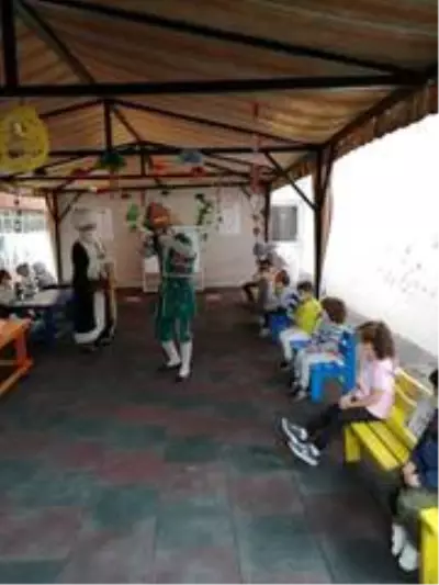 Son dakika haberi! Çocuk kahramanları, çocuklara salgından korunmayı öğretti Son dakika haberi! Çocuk kahramanları, çocuklara salgından korunmayı öğretti