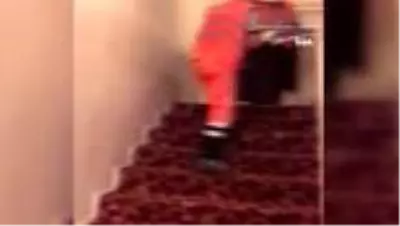 Dernekte kumar oynarken yakalanan 23 kişiye 50 bin lira para cezası Dernekte kumar oynarken yakalanan 23 kişiye 50 bin lira para cezası