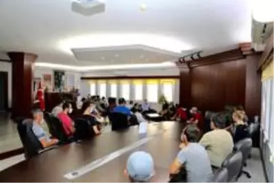 Didim Belediyespor'dan Başkan Atabay'a ziyaret Didim Belediyespor'dan Başkan Atabay'a ziyaret