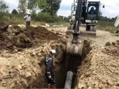 Düzce Belediyesi alt yapı çalışmalarını sürdürüyor Düzce Belediyesi alt yapı çalışmalarını sürdürüyor