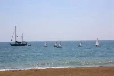 Erdemli Belediyesi Yelken Kulübü, yelkenlerini açtı Erdemli Belediyesi Yelken Kulübü, yelkenlerini açtı