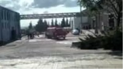 Ergene'de fabrikada çıkan yangın söndürüldü Ergene'de fabrikada çıkan yangın söndürüldü