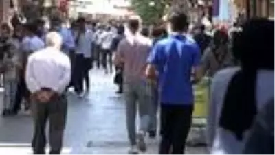 Erkekler yaşam süresinin kısalmasında kadınları bahane etti Erkekler yaşam süresinin kısalmasında kadınları bahane etti