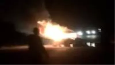 Feci kaza sonrası LPG'li araç bomba gibi patladı: 3 kişi yanarak öldü Feci kaza sonrası LPG'li araç bomba gibi patladı: 3 kişi yanarak öldü