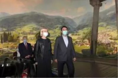 Gagauzya'nın ilk Türk kadın Başkanı'na mehterli karşılama Gagauzya'nın ilk Türk kadın Başkanı'na mehterli karşılama