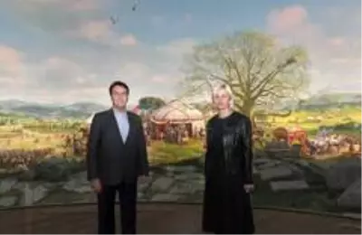 Gagauzya'nın ilk Türk kadın Başkanı'na mehterli karşılama Gagauzya'nın ilk Türk kadın Başkanı'na mehterli karşılama