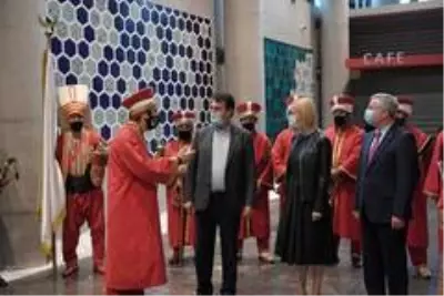 Gagauzya'nın ilk Türk kadın Başkanı'na mehterli karşılama Gagauzya'nın ilk Türk kadın Başkanı'na mehterli karşılama