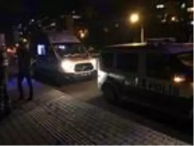 Kayalıkların arasına düşerek yaralandı Kayalıkların arasına düşerek yaralandı