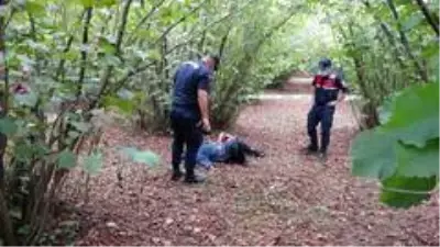 2 gündür aranan 4 çocuk babasının cansız bedeni, fındık bahçesinde bulundu 2 gündür aranan 4 çocuk babasının cansız bedeni, fındık bahçesinde bulundu