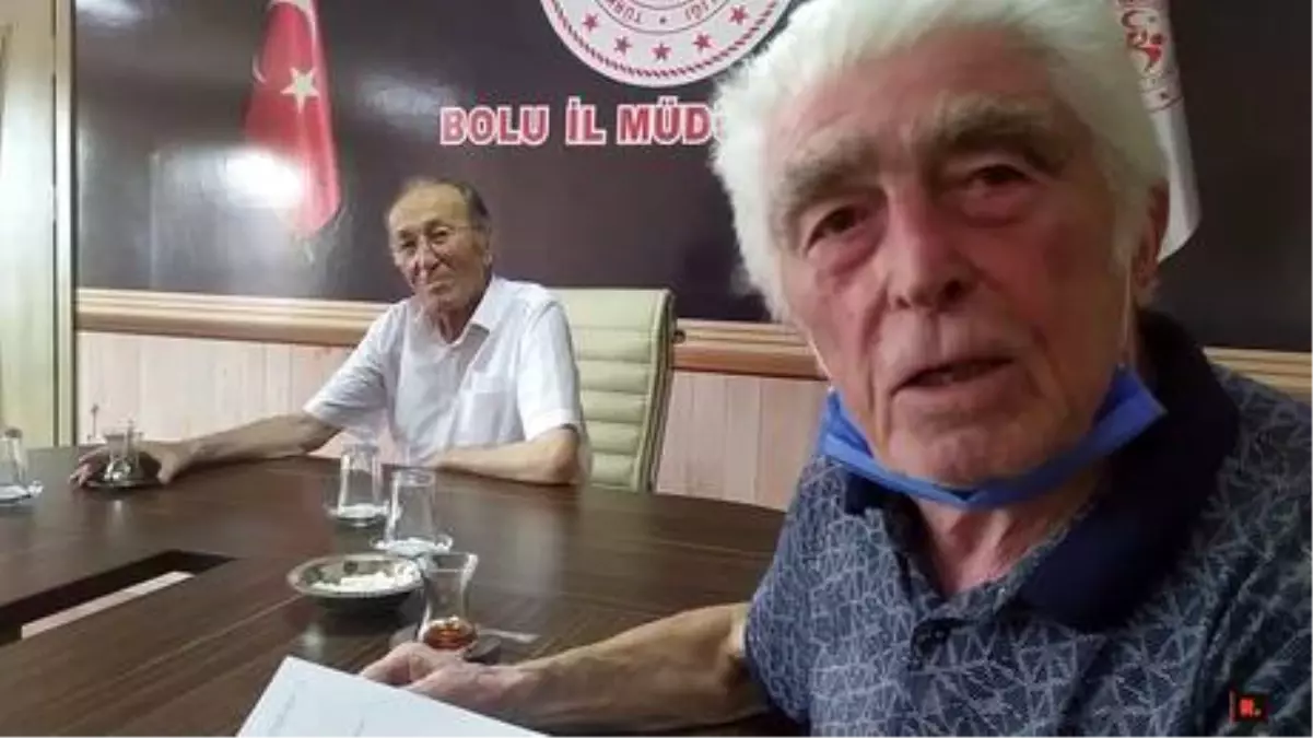 'Lefter'e ilkokul diplomasını biz aldık'