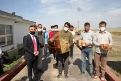 Malazgirt'te pancar alım kampanyası törenle başladı Malazgirt'te pancar alım kampanyası törenle başladı