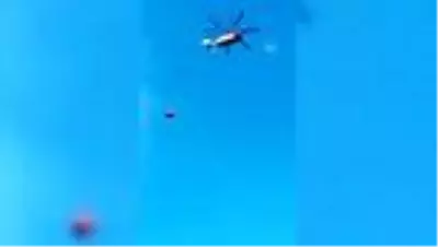 Muğla'da çıkan orman yangını kontrol altına alınmaya çalışılıyor Muğla'da çıkan orman yangını kontrol altına alınmaya çalışılıyor