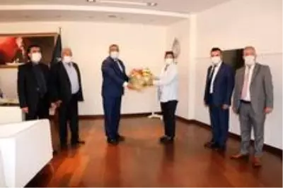 Nazilli oda başkanlarından Başkan Çerçioğlu'na ziyaret Nazilli oda başkanlarından Başkan Çerçioğlu'na ziyaret