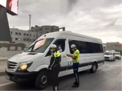 Son dakika haber: Okul servislerinde 'Koronavirüs' denetimleri Son dakika haber: Okul servislerinde 'Koronavirüs' denetimleri