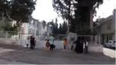 Okullarda bazı kademelerde yüz yüze eğitim başladı Okullarda bazı kademelerde yüz yüze eğitim başladı