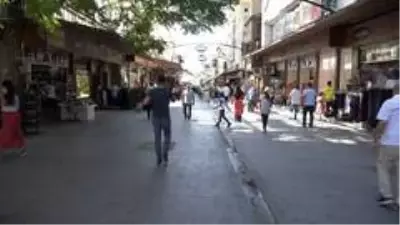 (Özel Haber) Erkekler yaşam süresinin kısalmasında kadınları bahane etti (Özel Haber) Erkekler yaşam süresinin kısalmasında kadınları bahane etti