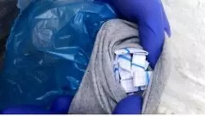 Son dakika! Polis çatı arasına gizlenen uyuşturucuyu buldu Son dakika! Polis çatı arasına gizlenen uyuşturucuyu buldu