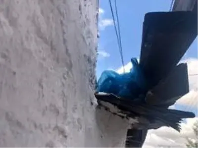 Son dakika! Polis çatı arasına gizlenen uyuşturucuyu buldu Son dakika! Polis çatı arasına gizlenen uyuşturucuyu buldu