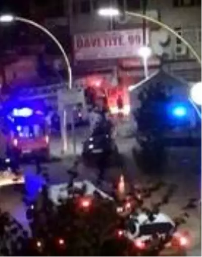 Sakarya'da bir binanın 4. katından atlayan kadının görüntüleri ortaya çıktı Sakarya'da bir binanın 4. katından atlayan kadının görüntüleri ortaya çıktı